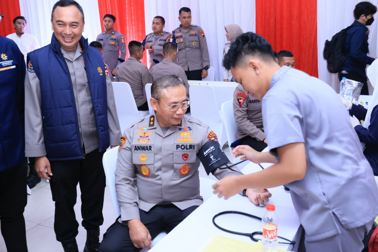Rakernis Humas Polri 2025 Dibuka dengan Bakti Sosial dan Bakti Kesehatan di Akpol Semarang