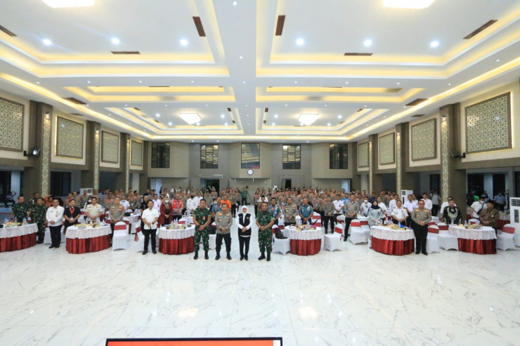 Antisipasi Tingkat Kerawanan Jelang Nataru, Forkopimda Jatim Gelar Rakor Operasi Lilin Semeru 2022